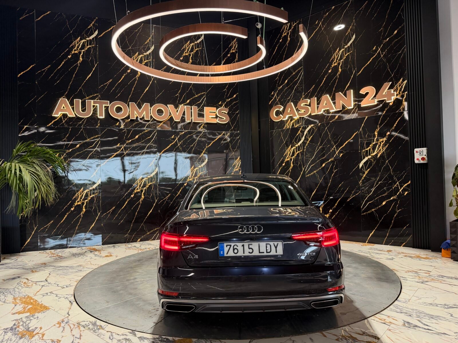 AUDI  A4 S line 40 TDI 150kW quattro S tronic