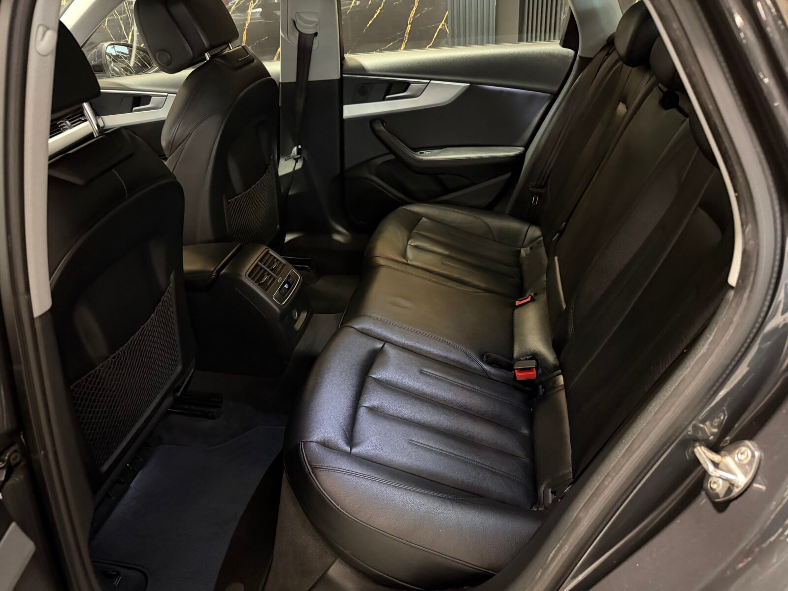 AUDI  A4 S line 40 TDI 150kW quattro S tronic