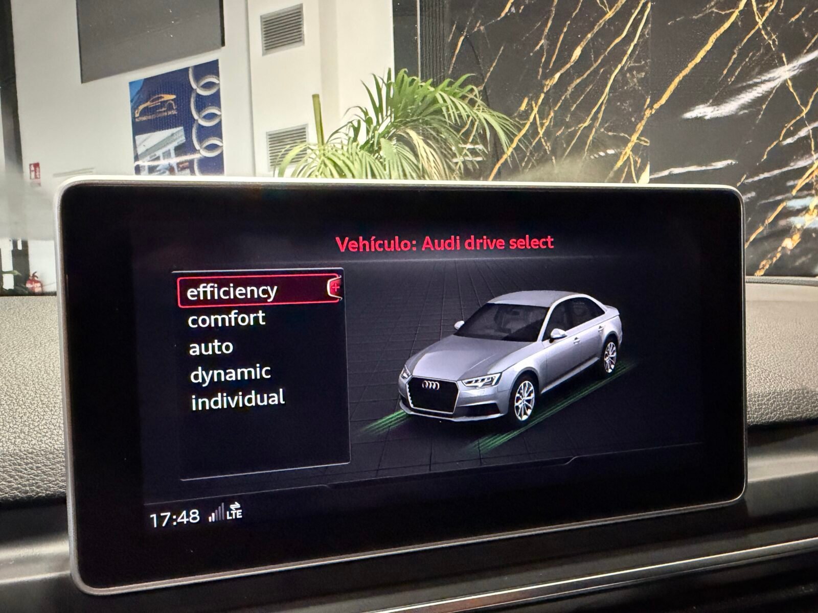 AUDI  A4 S line 40 TDI 150kW quattro S tronic