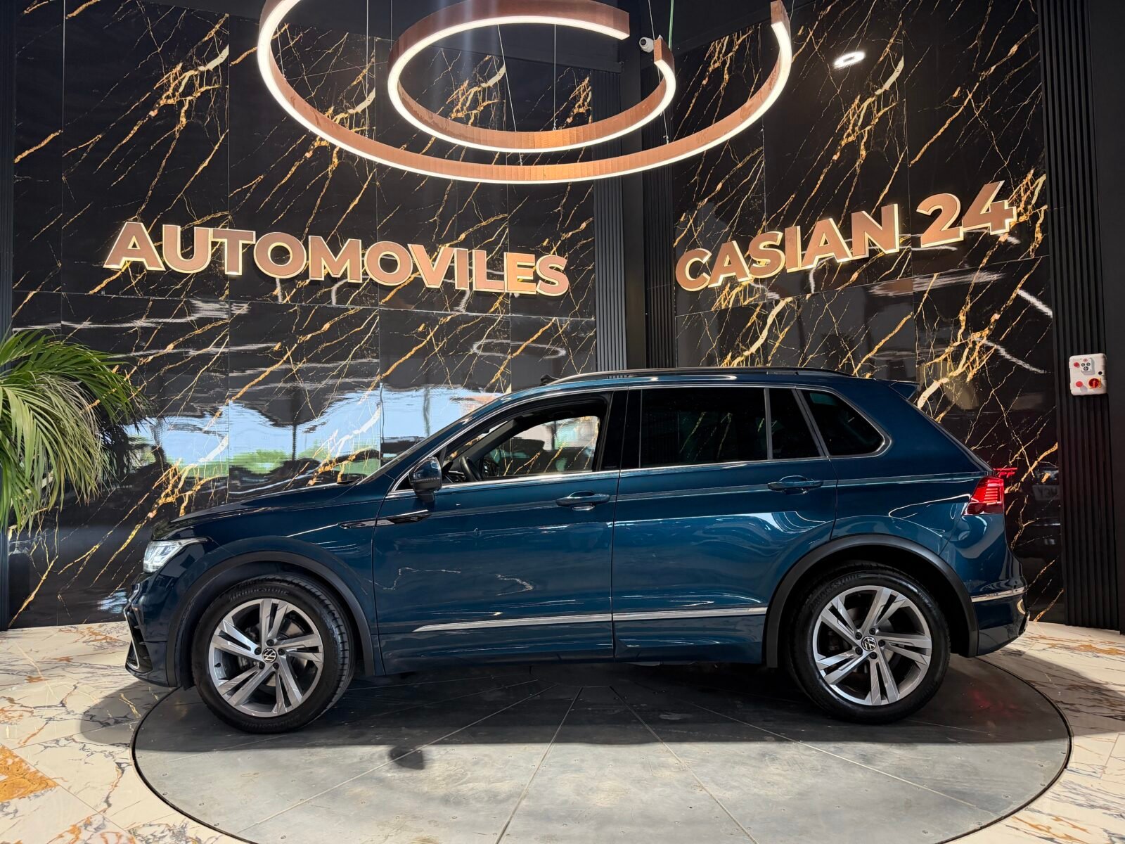 VOLKSWAGEN  Tiguan RLine 2.0 TDI 110kW 150CV DSG