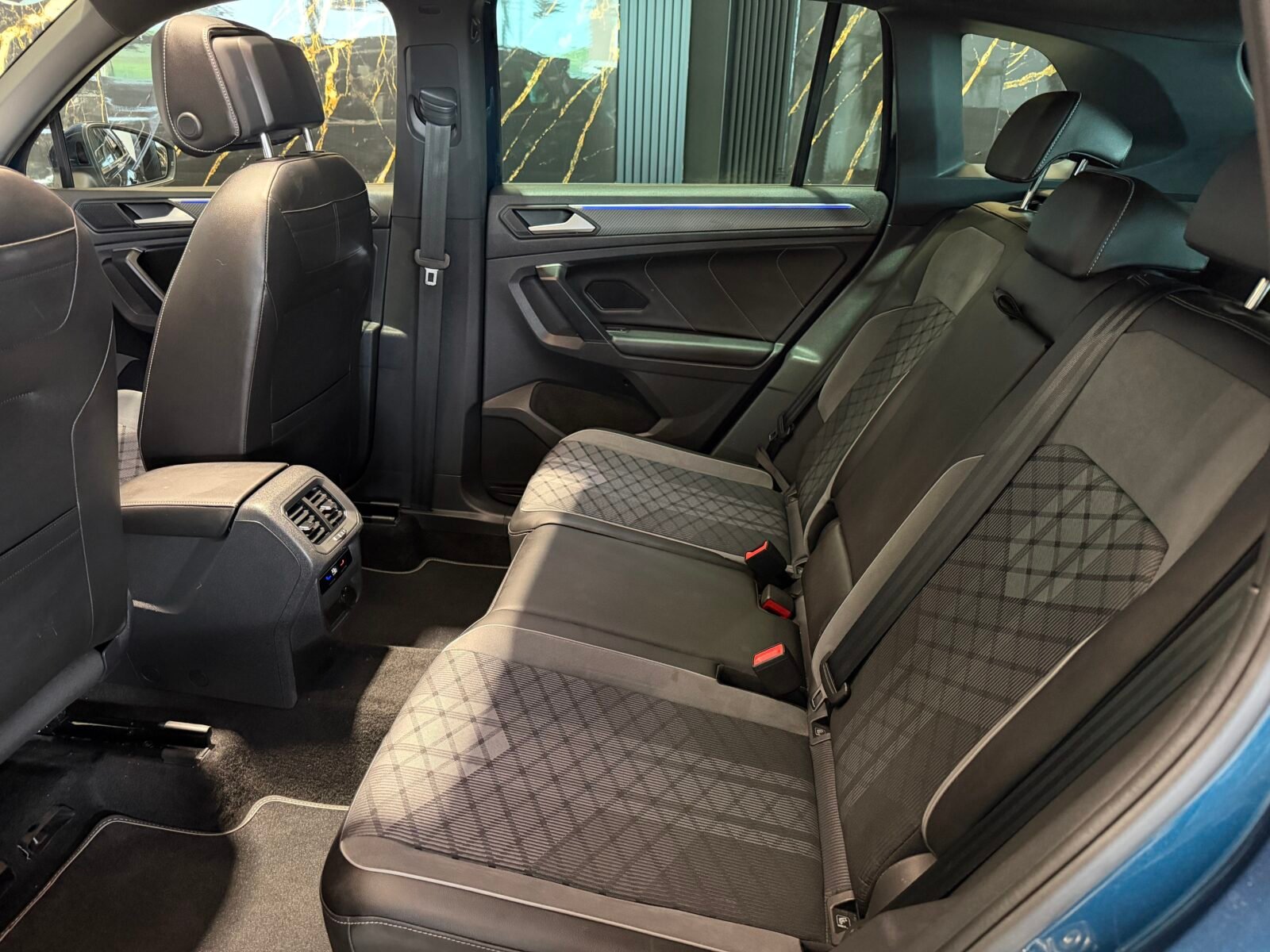 VOLKSWAGEN  Tiguan RLine 2.0 TDI 110kW 150CV DSG