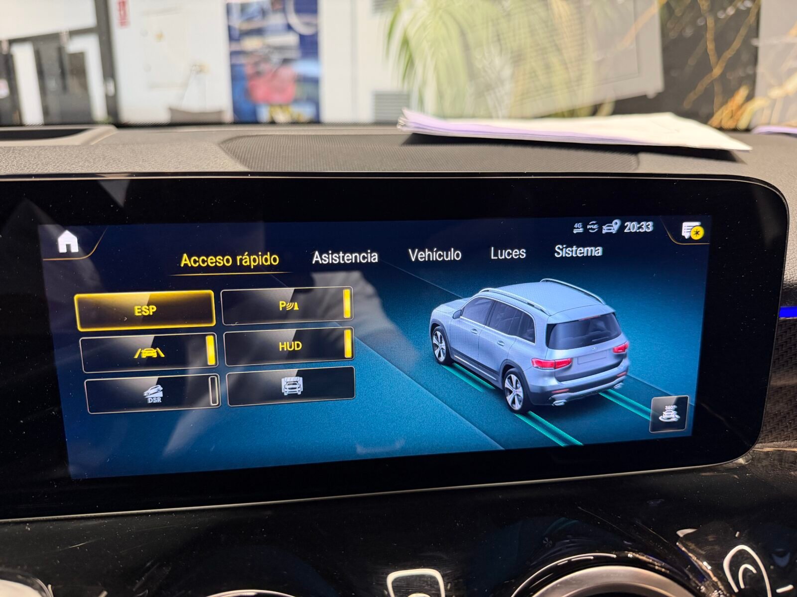 MERCEDES-BENZ GLB 220 D 4MATIC DCT 140KW 190CVAMG Motor MERCEDES con CADENA IRROMPIBLE