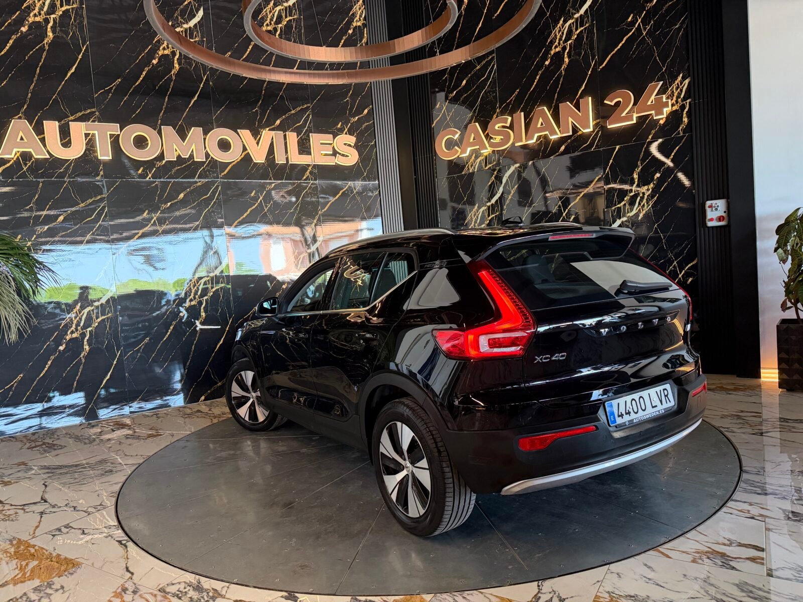 VOLVO XC40 1.5 T4 Twin Recharge Inscription Ex Auto
