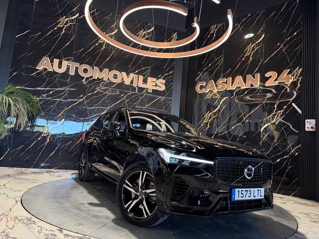 VOLVO XC60 2.0 T6 AWD Recharge Ultimate Dark Auto