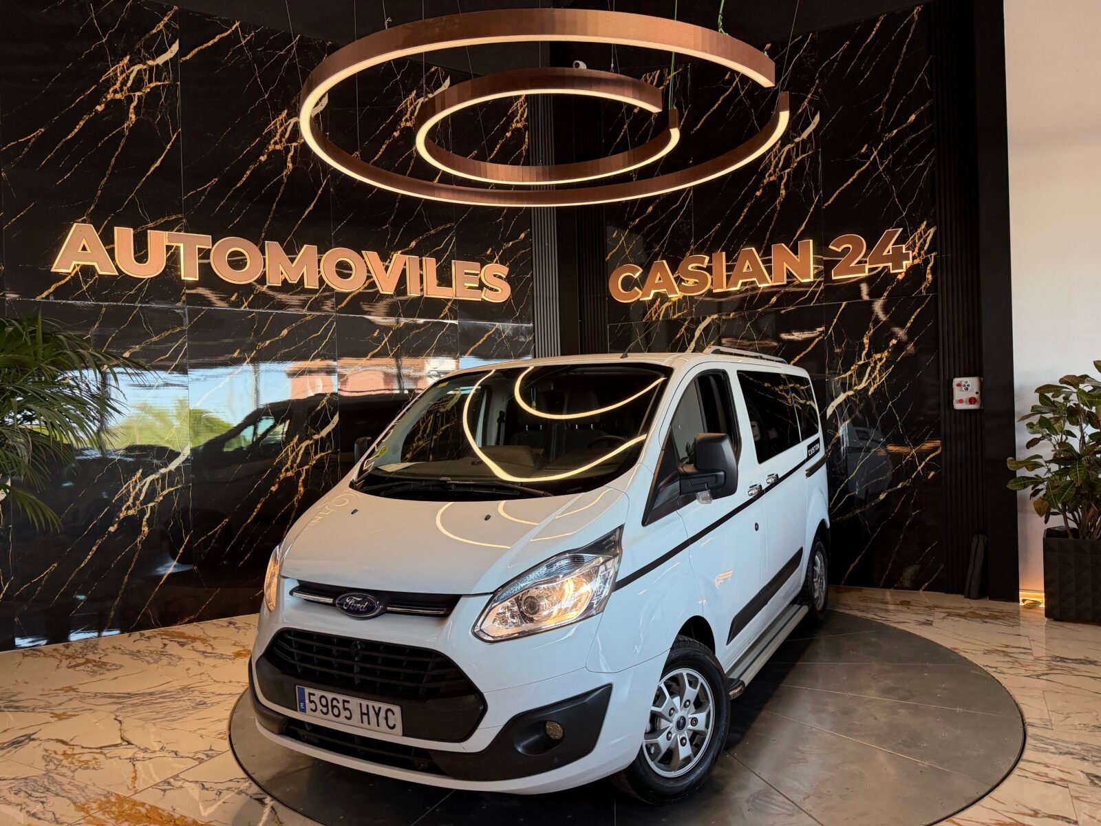 FORD FORD TRANSIT  Custom 2.2 TDCI 125cv Titanium 9Plazas