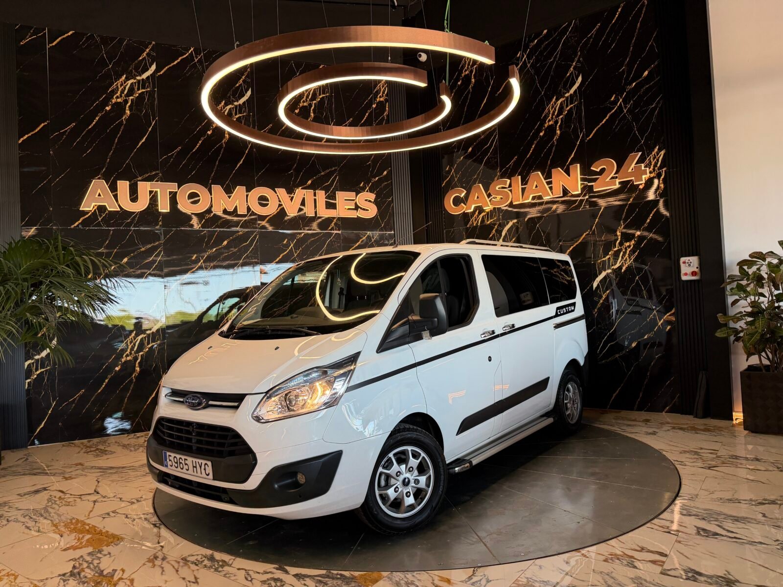 FORD FORD TRANSIT  Custom 2.2 TDCI 125cv Titanium 9Plazas