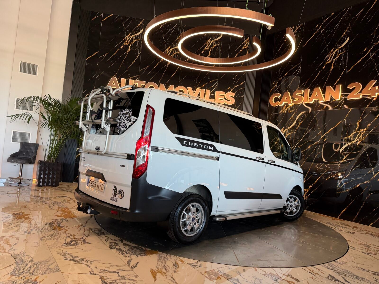 FORD FORD TRANSIT  Custom 2.2 TDCI 125cv Titanium 9Plazas