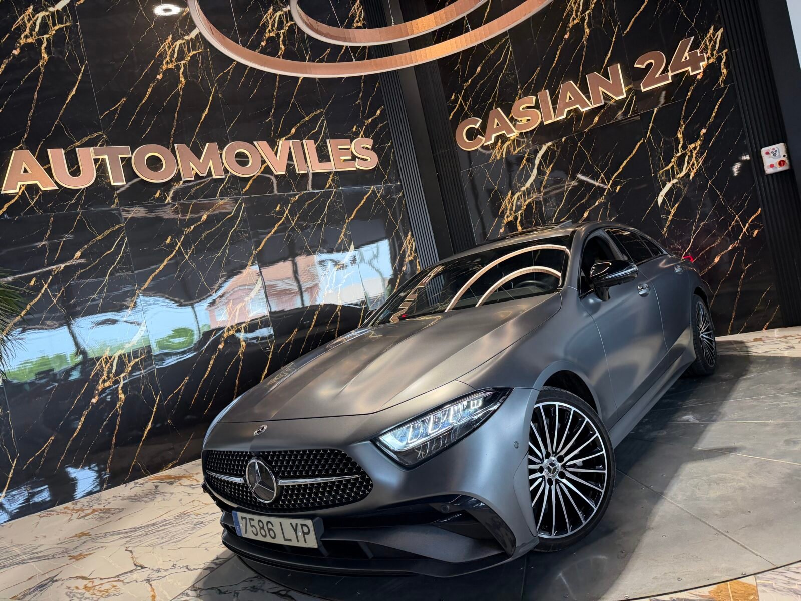 MERCEDES-BENZ  CLS 300d 4MATIC AMG FULL 265CV