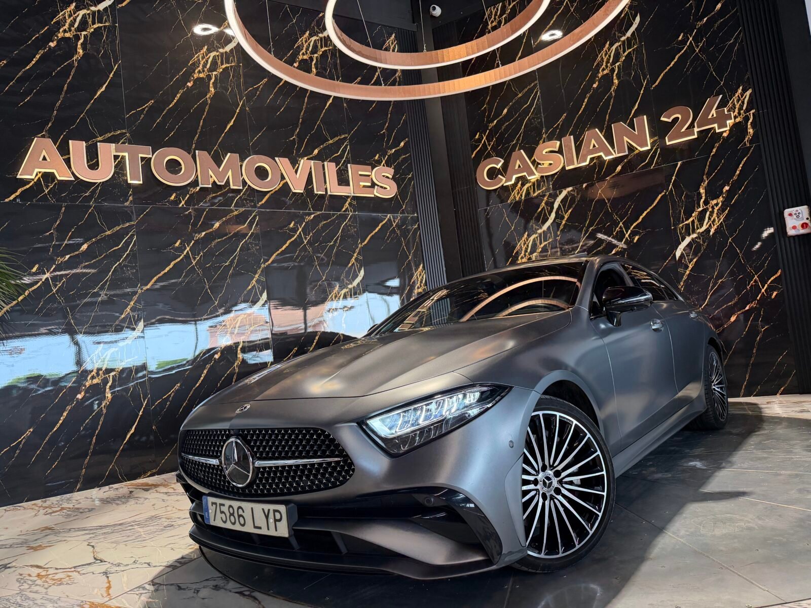 MERCEDES-BENZ  CLS 300d 4MATIC AMG FULL 265CV