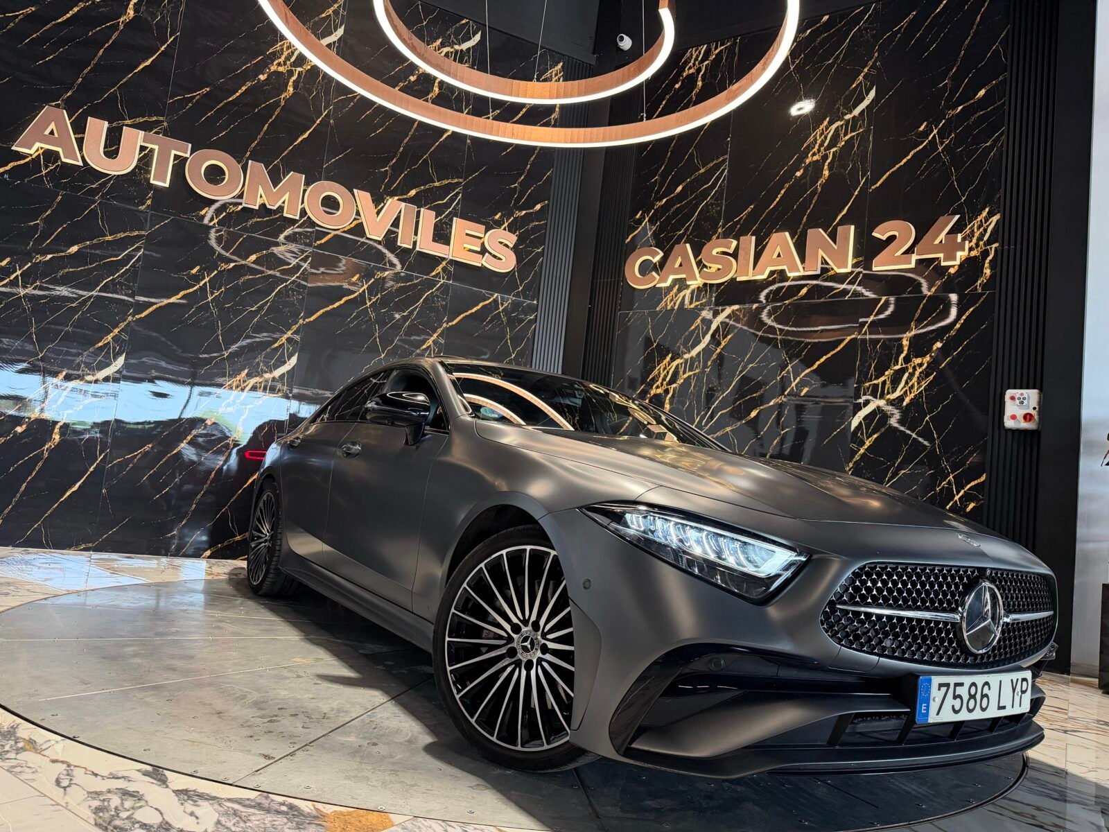 MERCEDES-BENZ  CLS 300d 4MATIC AMG FULL 265CV