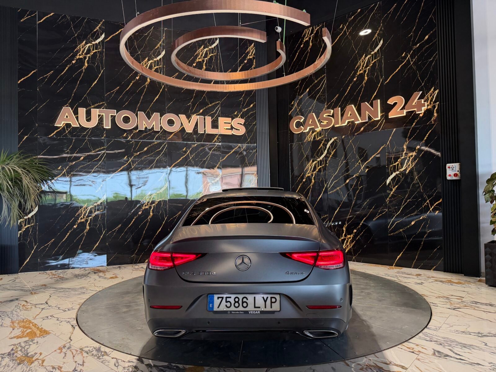 MERCEDES-BENZ  CLS 300d 4MATIC AMG FULL 265CV