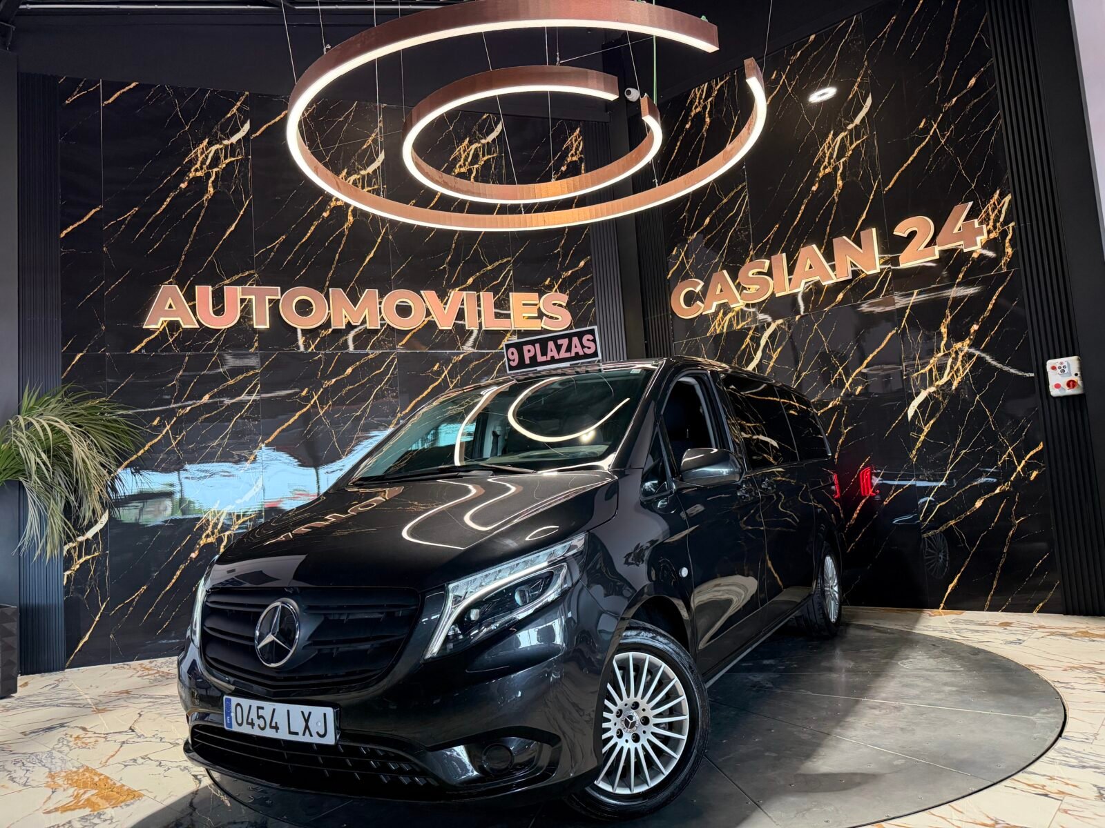 MERCEDES-BENZ Vito 220d 163CV 9Plazas Motor mercedes con cadena irrompible