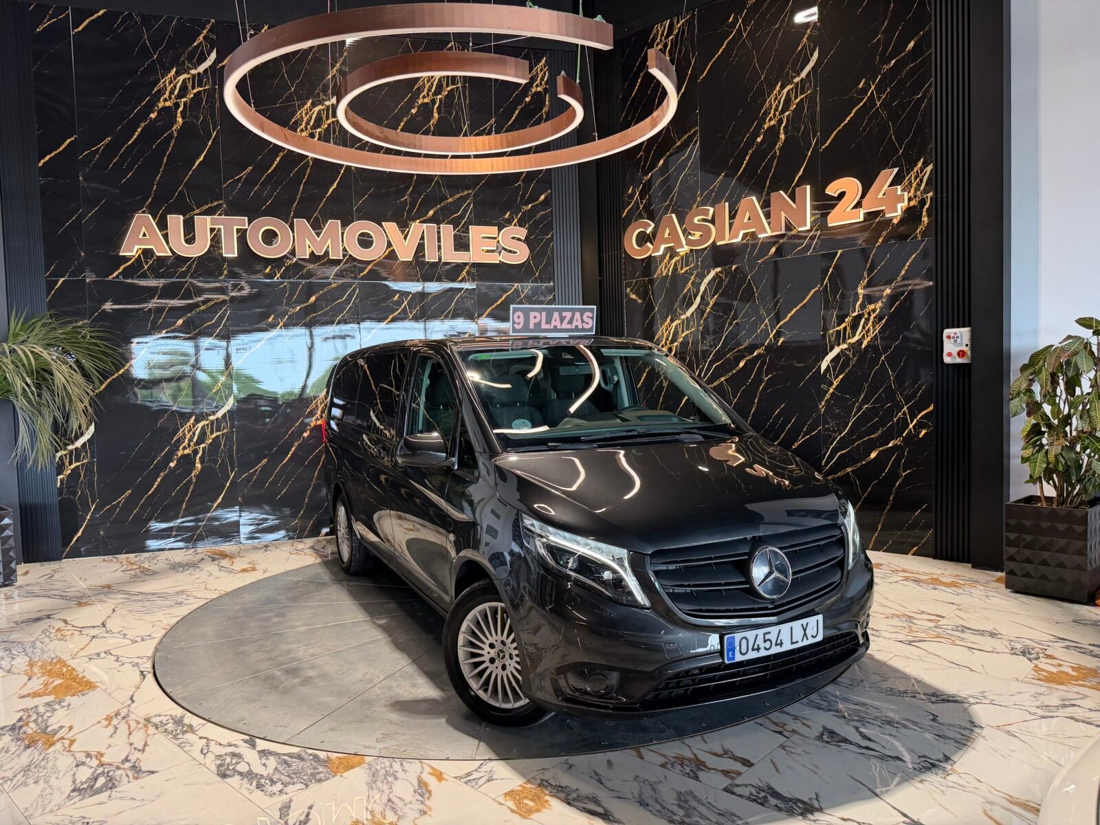 MERCEDES-BENZ Vito 220d 163CV 9Plazas Motor mercedes con cadena irrompible