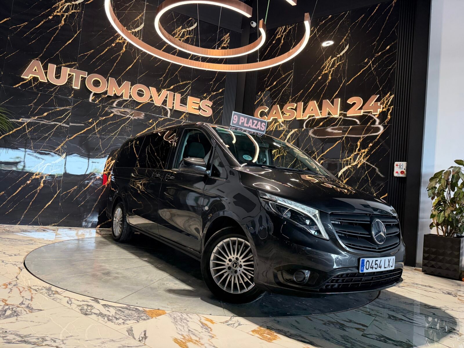 MERCEDES-BENZ Vito 220d 163CV 9Plazas Motor mercedes con cadena irrompible