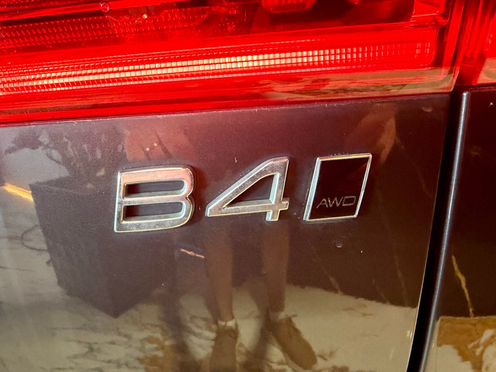 VOLVO XC60 2.0 B4 D AWD Ultimate Dark Auto   