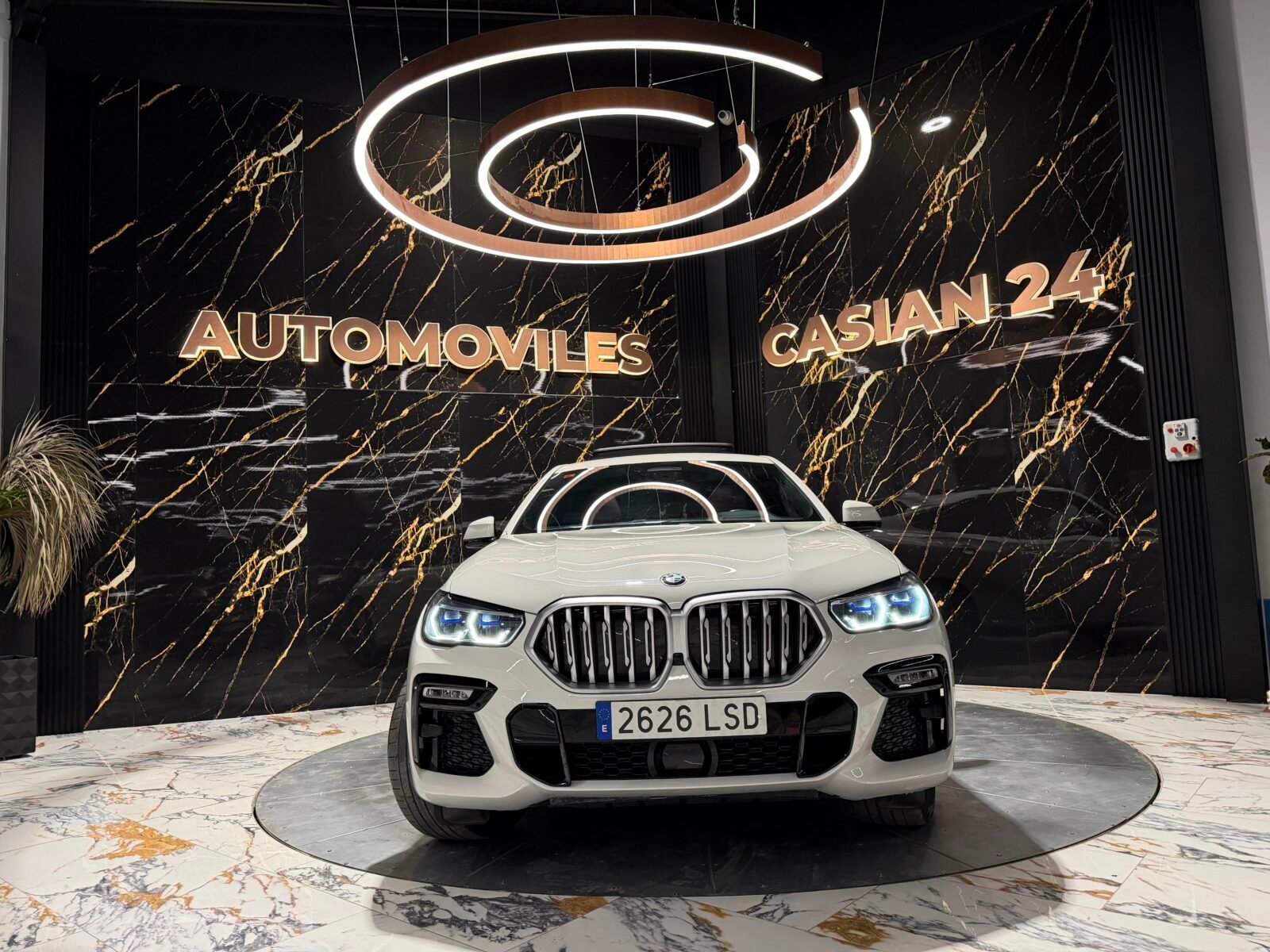 BMW  X6 xDrive30d 286CV M Paket full Motor irrompible
