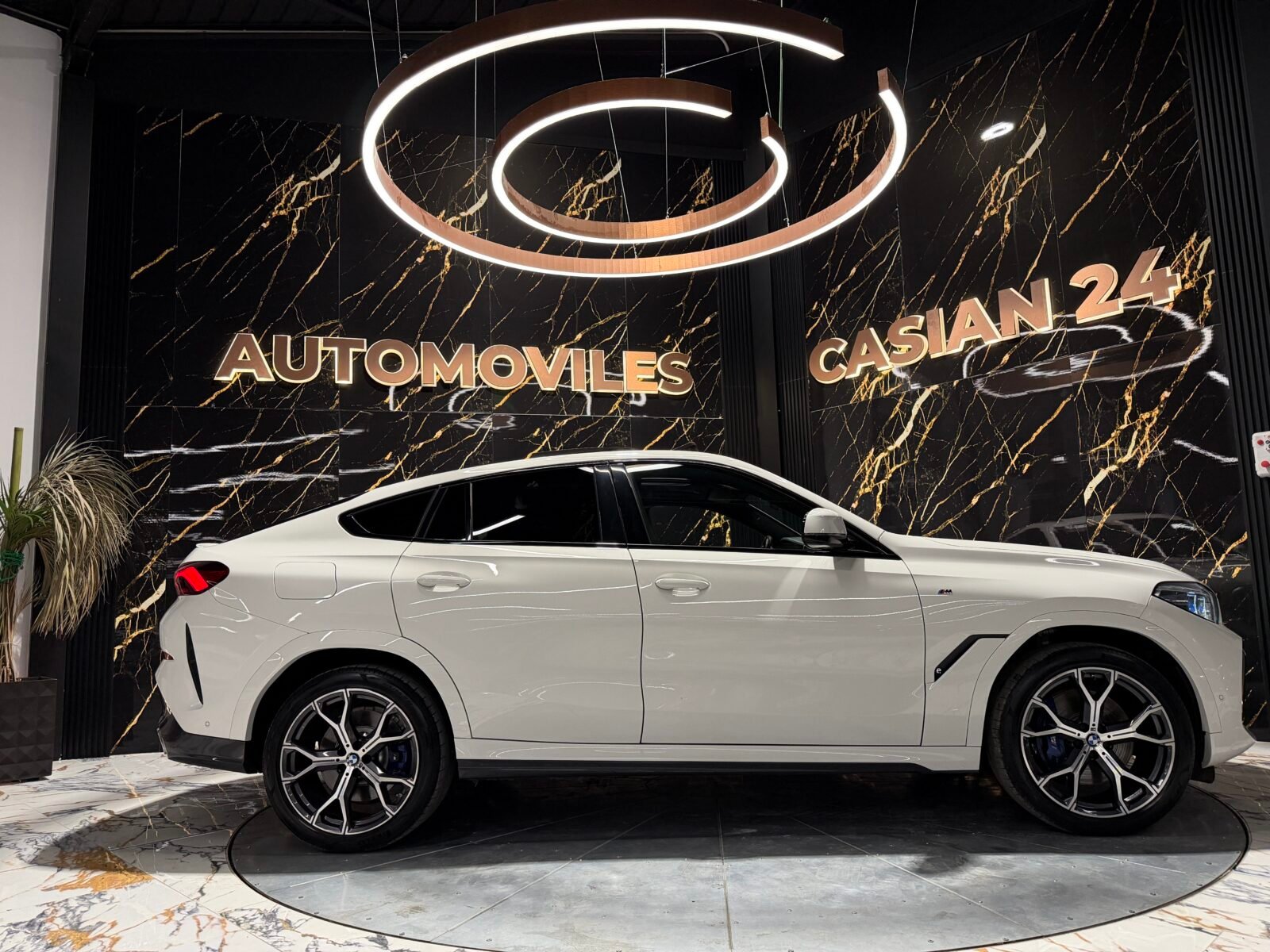 BMW  X6 xDrive30d 286CV M Paket full Motor irrompible