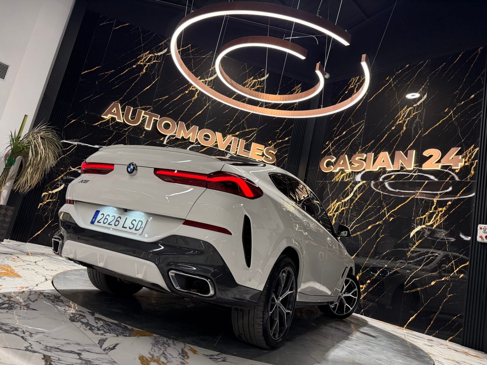 BMW  X6 xDrive30d 286CV M Paket full Motor irrompible