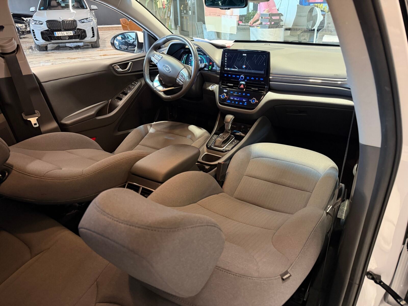 HYUNDAI IONIQ 1.6 GDI PHEV Tecno DCT MOTOR IRROMPIBLE
