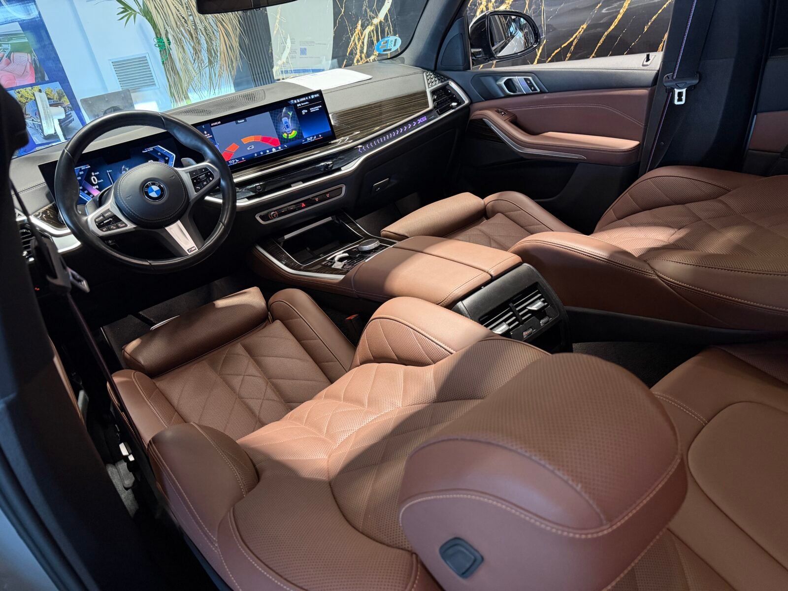 BMW X5 xDrive30d 300Cv M Paket full Motor 6CIlindros en Linea Motor irrompible