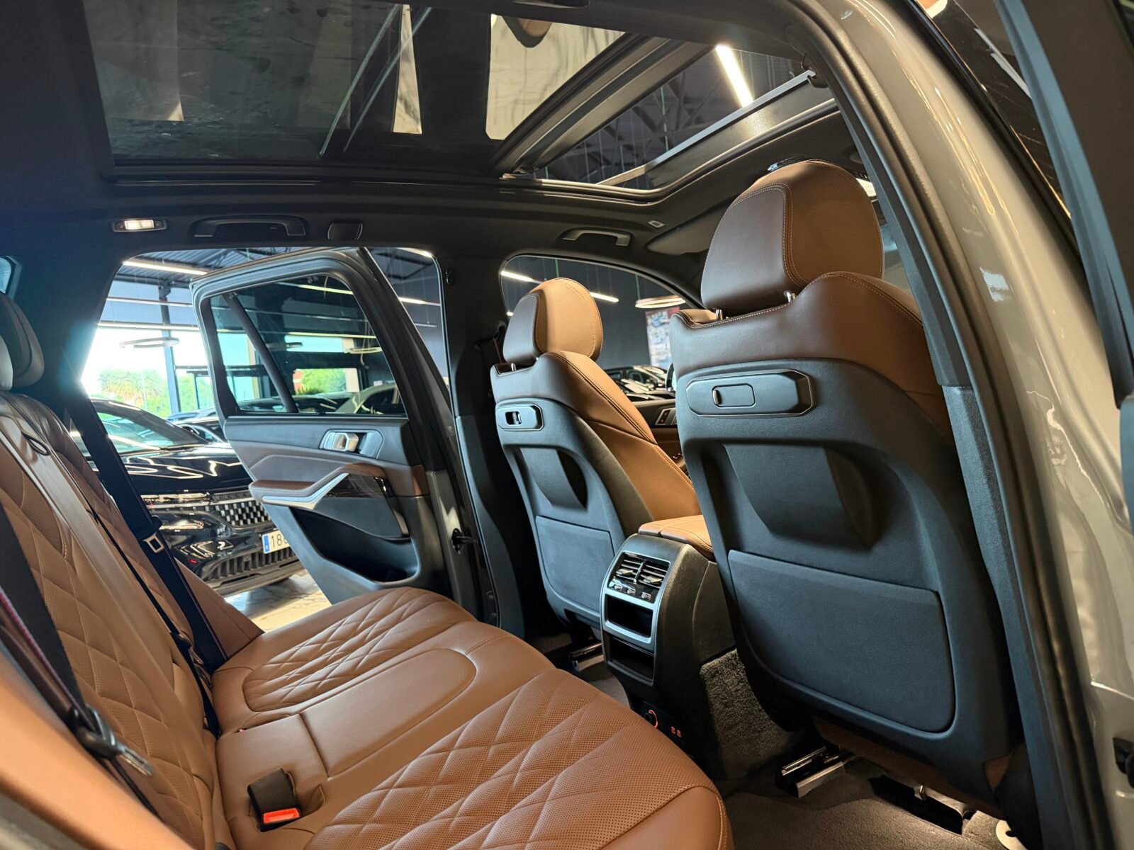 BMW X5 xDrive30d 300Cv M Paket full Motor 6CIlindros en Linea Motor irrompible