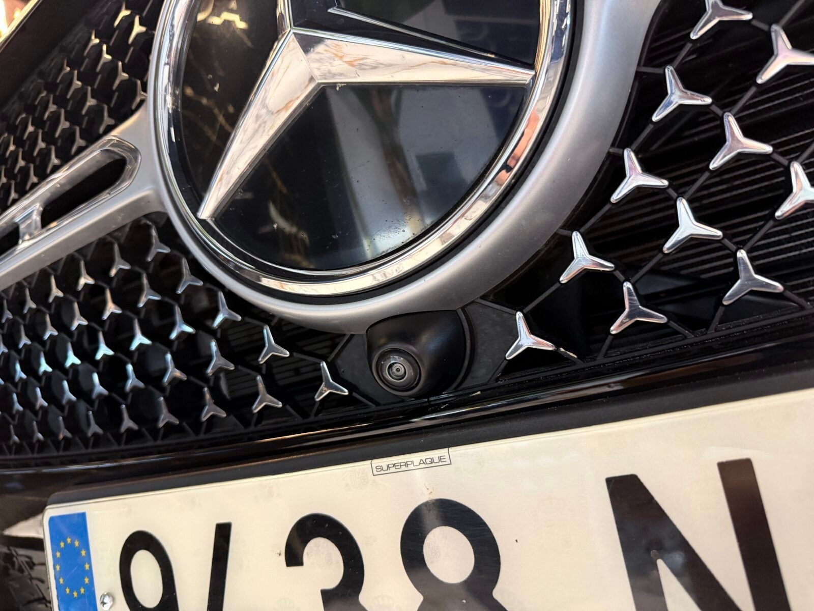 MERCEDES-BENZ GLE 300d 4MATIC AMG FULL Motor MERCEDES con cadena IRROMPIBLE