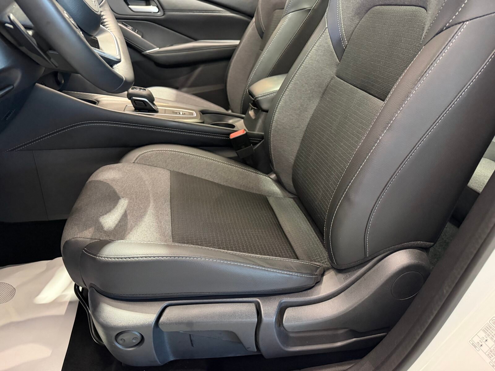 NISSAN QASHQAI DIGT 117kW 158CV mHEV CVT Tekna Prem.
