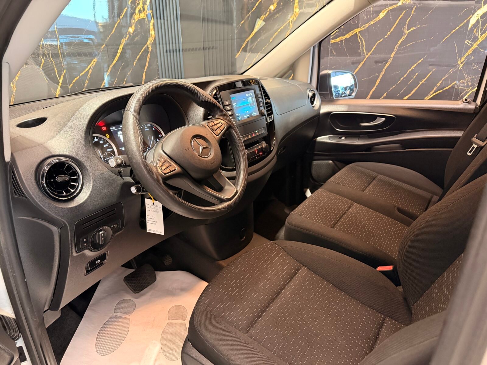 MERCEDES-BENZ MERCEDES-BENZ Vito 114CDI 100kW furgon Pro larga