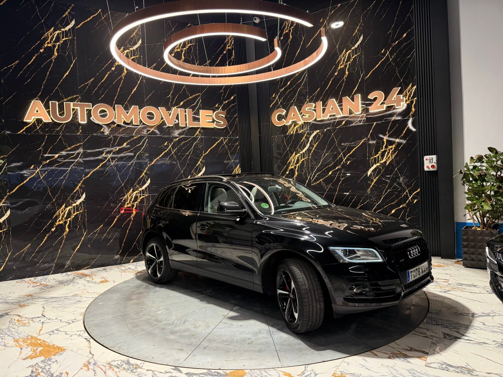 AUDI Q5 2.0 TDI 150CV MANUAL 