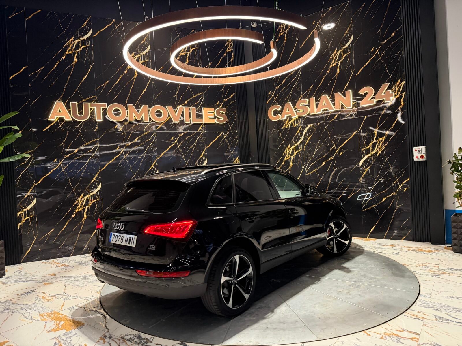AUDI Q5 2.0 TDI 150CV MANUAL 