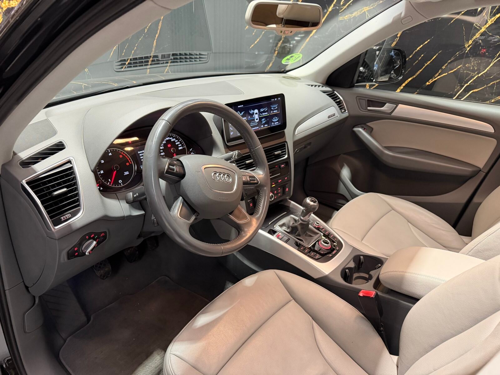 AUDI Q5 2.0 TDI 150CV MANUAL 