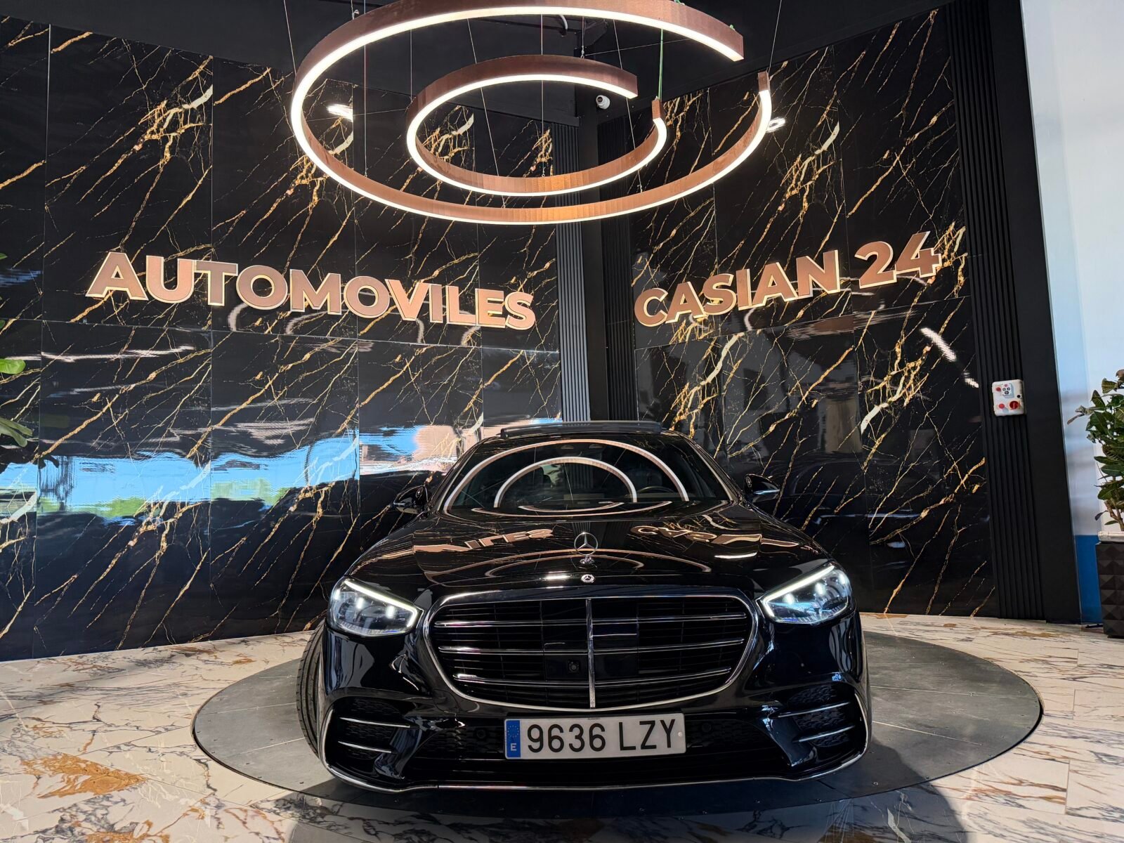 MERCEDES-BENZ S 350d 286CV AMG 4MATIC MOTOR 6 CILINDROS EN LINEA IRROMPIBLE FULL