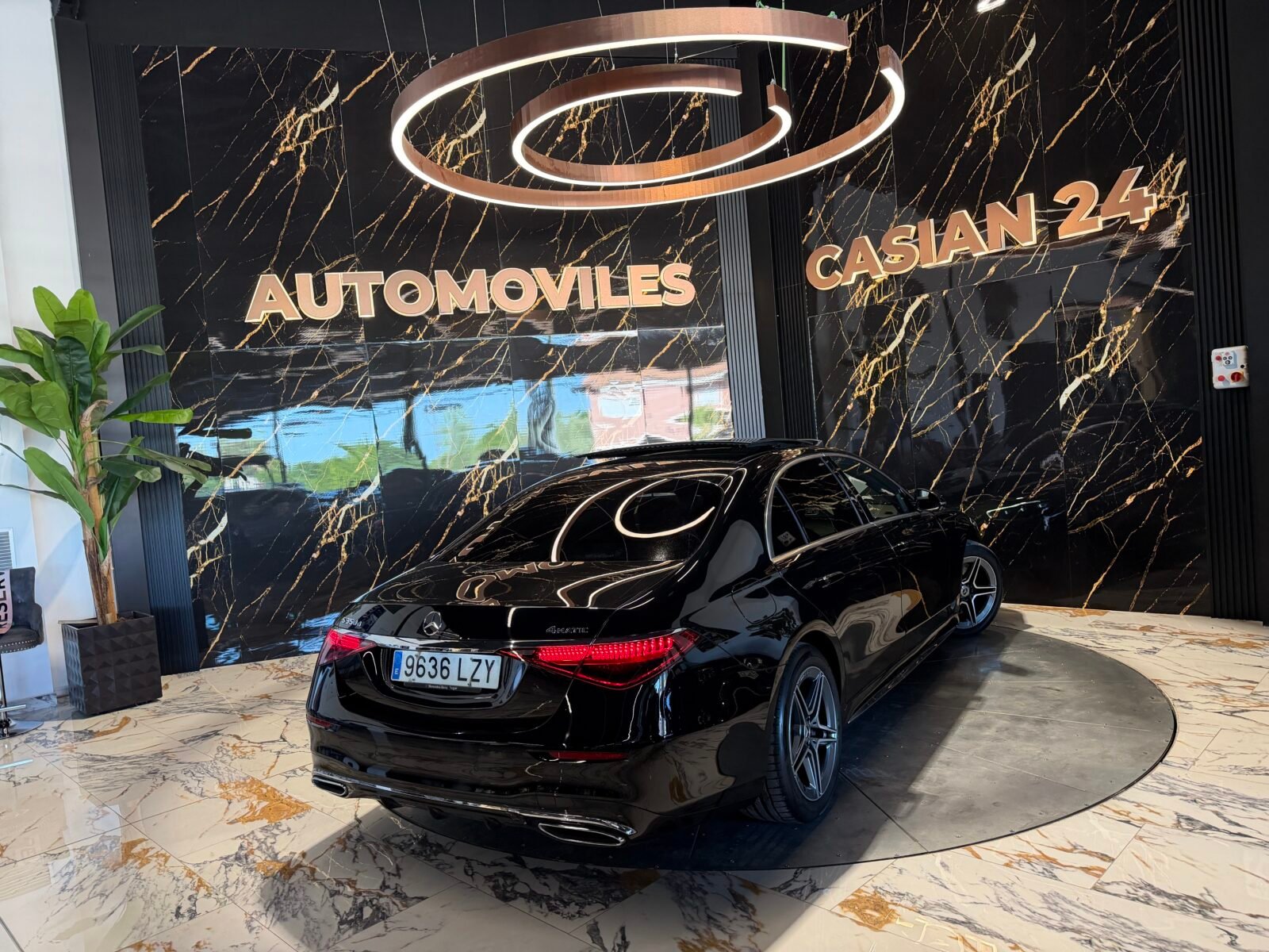 MERCEDES-BENZ S 350d 286CV AMG 4MATIC MOTOR 6 CILINDROS EN LINEA IRROMPIBLE FULL