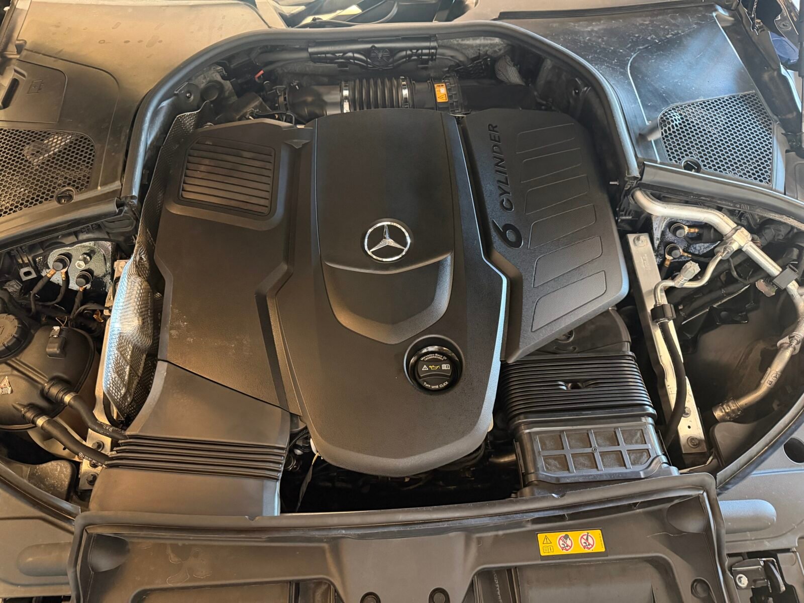 MERCEDES-BENZ S 350d 286CV AMG 4MATIC MOTOR 6 CILINDROS EN LINEA IRROMPIBLE FULL