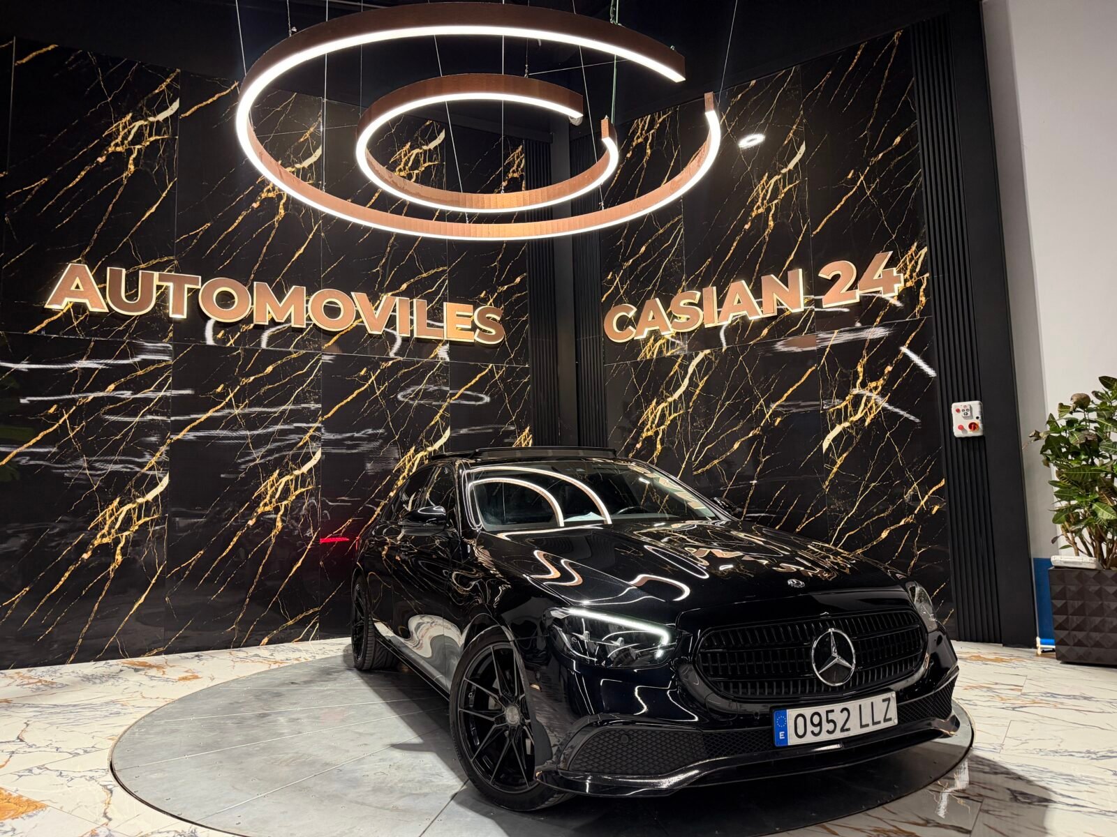 MERCEDES-BENZ Clase E 220d 195cv Motor MERCEDES CON CADENA IRROMPIBLE