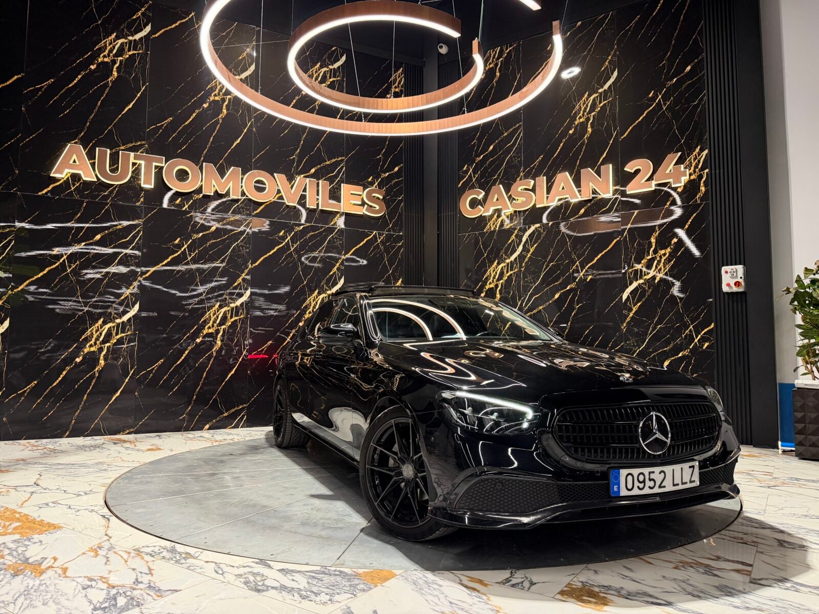 MERCEDES-BENZ Clase E 220d 195cv Motor MERCEDES CON CADENA IRROMPIBLE