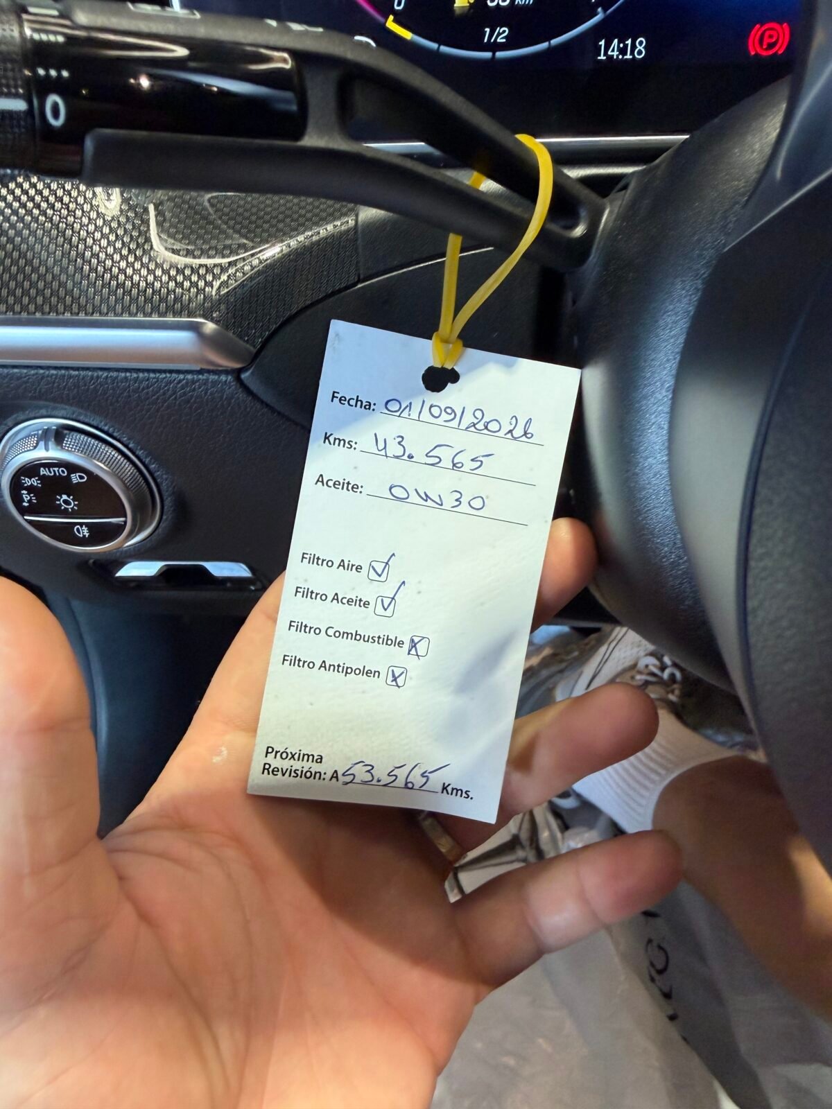 MERCEDES-BENZ Clase C 220d AMG 220CV ETIQUETA ECO FULL Motor MERCEDES CON CADENA IRROMPIBLE