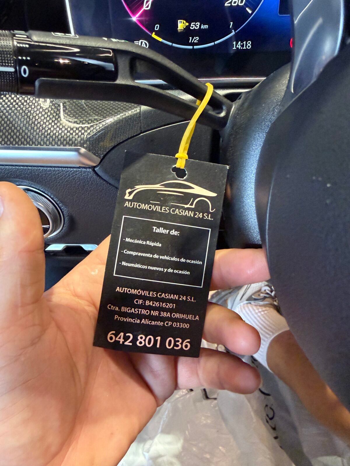 MERCEDES-BENZ Clase C 220d AMG 220CV ETIQUETA ECO FULL Motor MERCEDES CON CADENA IRROMPIBLE