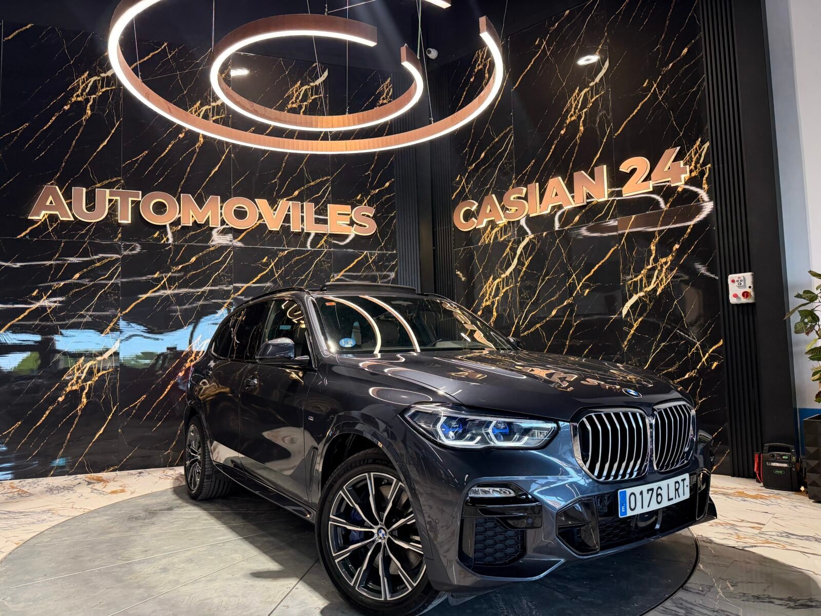BMW X5 xDrive45e 392cv M Paket full impoluto