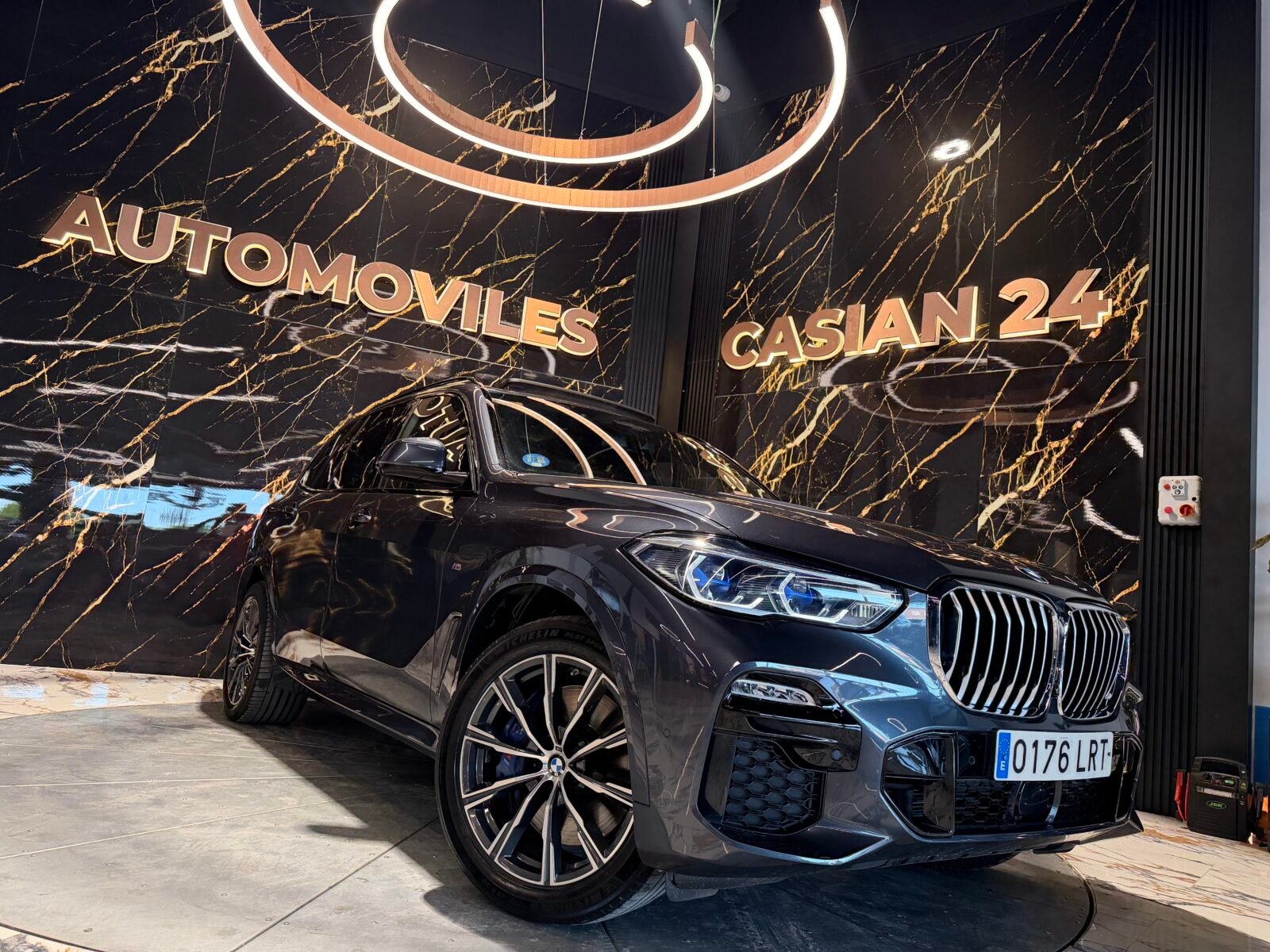 BMW X5 xDrive45e 392cv M Paket full impoluto