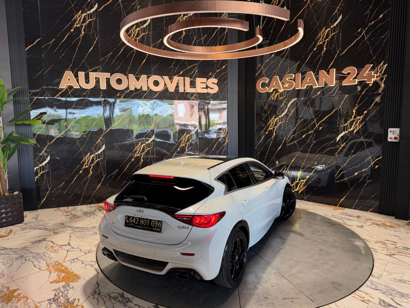 INFINITI  Q30S 2.2d 170cv Motor MERCEDES CON CADENA IRROMPIBLE Sport Edition