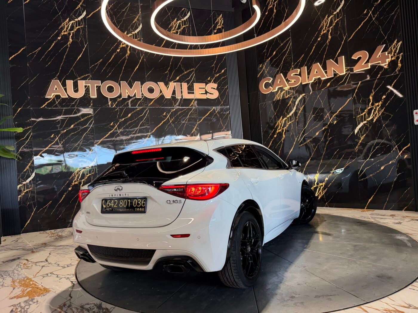 INFINITI  Q30S 2.2d 170cv Motor MERCEDES CON CADENA IRROMPIBLE Sport Edition