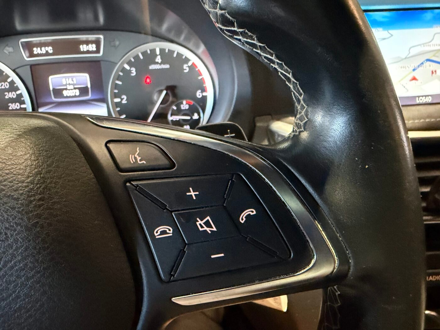INFINITI  Q30S 2.2d 170cv Motor MERCEDES CON CADENA IRROMPIBLE Sport Edition
