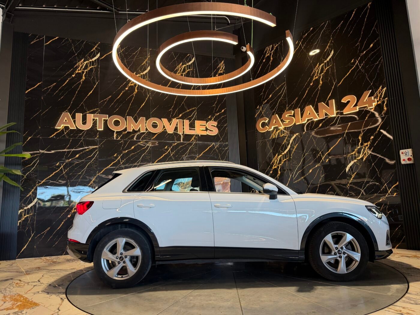 AUDI Q3 35TDI 150CV Sport EDITION Motor irrompible
