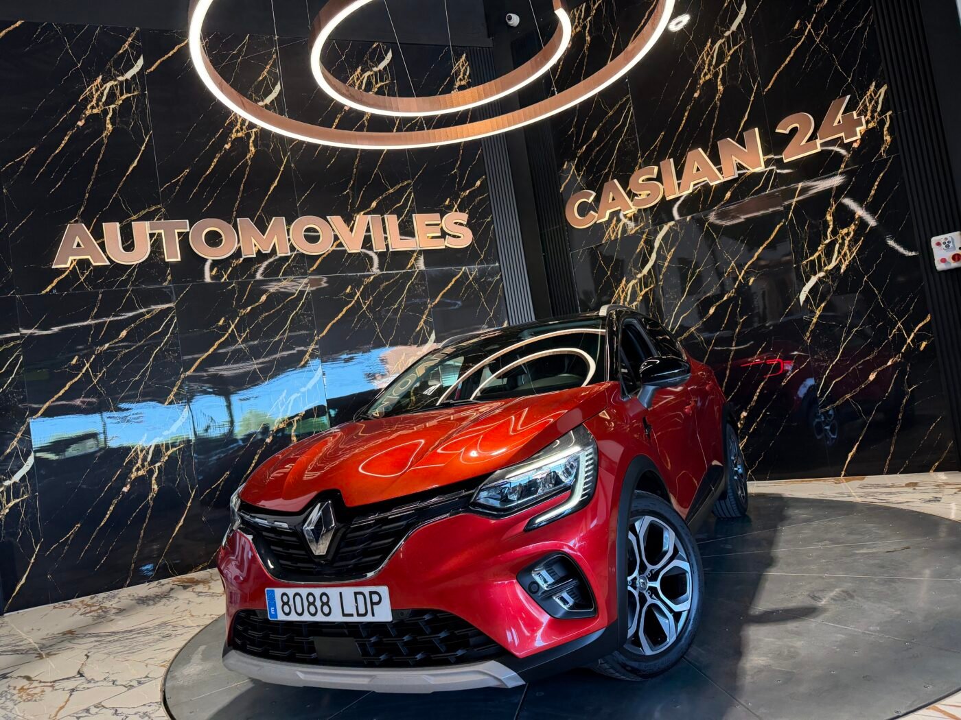 RENAULT Captur  1.3 Motor MERCEDES con CADENA IRROMPIBLE 130CV