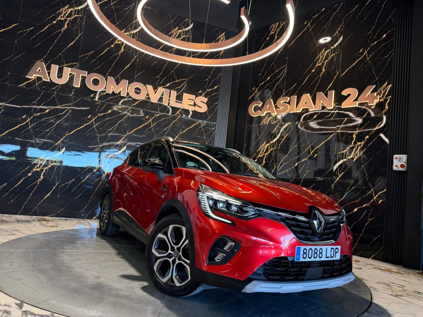 RENAULT Captur  1.3 Motor MERCEDES con CADENA IRROMPIBLE 130CV