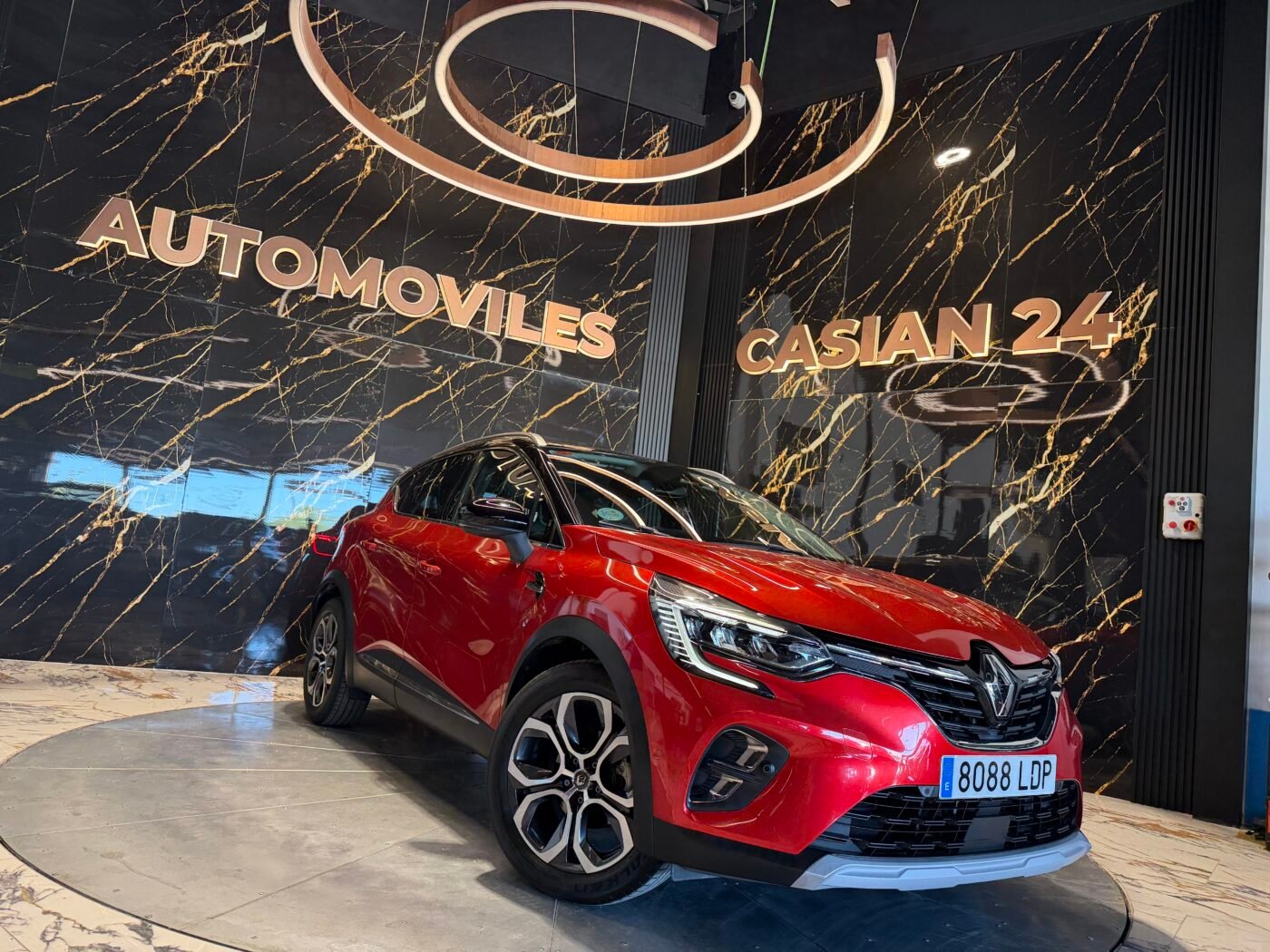 RENAULT Captur  1.3 Motor MERCEDES con CADENA IRROMPIBLE 130CV