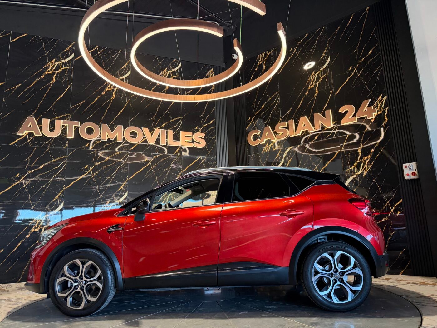 RENAULT Captur  1.3 Motor MERCEDES con CADENA IRROMPIBLE 130CV