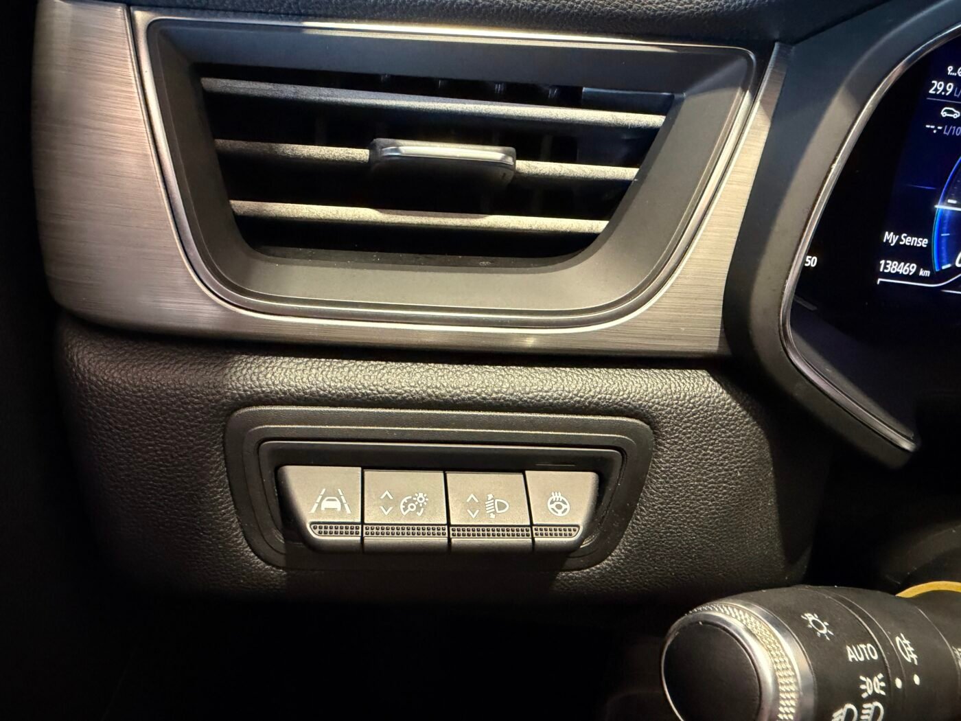 RENAULT Captur  1.3 Motor MERCEDES con CADENA IRROMPIBLE 130CV