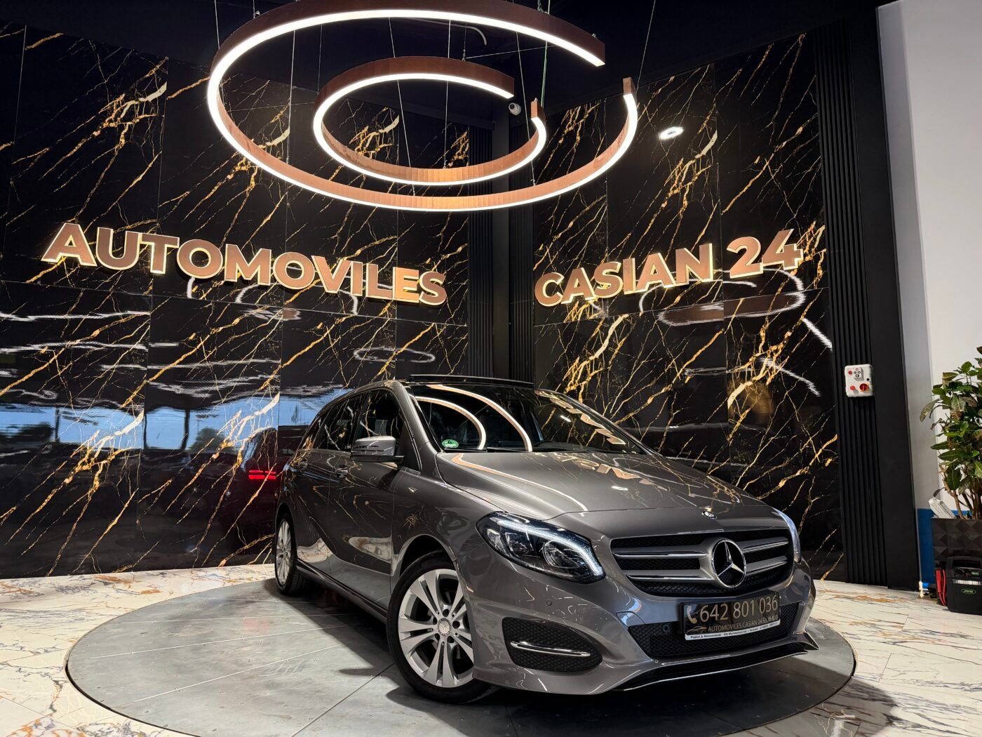 MERCEDES-BENZ Clase B 180d Sport Urban PANORAMA 